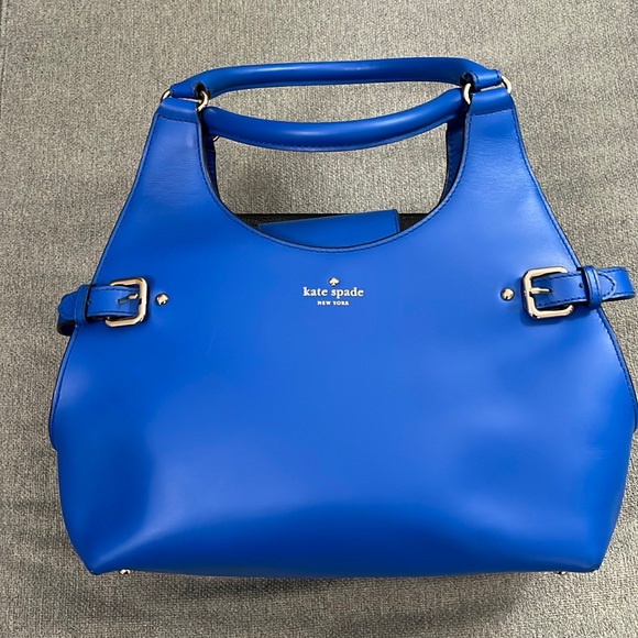 Kate Spade College Hill Charlie 💙 — $60 - Picture 2 of 10